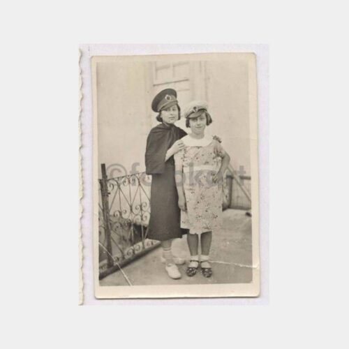 1938 Tarihi Ev ve Kızlar Görünüş Fotoğraf