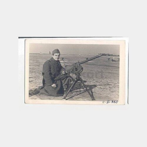 1953 Asker Uçaksavar Silahı ile Fotoğraf