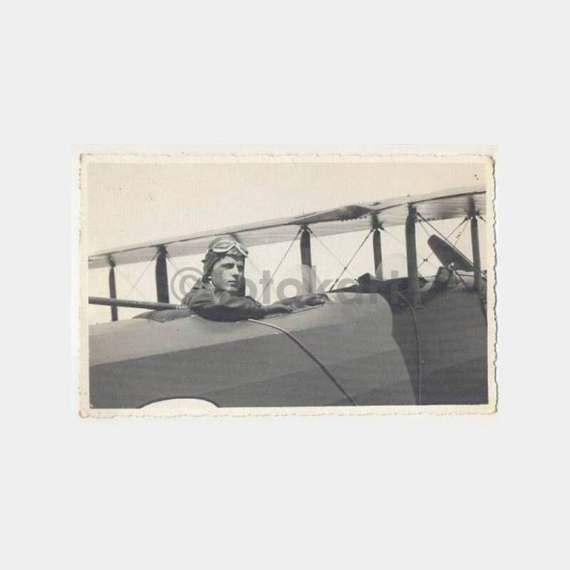1938 Eski Uçak ve Pilot Konulu Fotoğraf