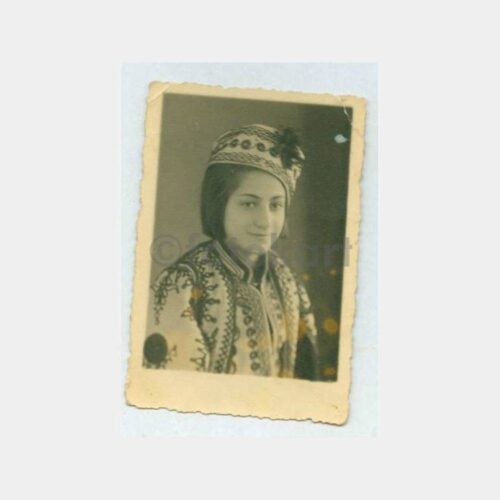 1947 Folklor Konulu Genç Kız Fotoğraf