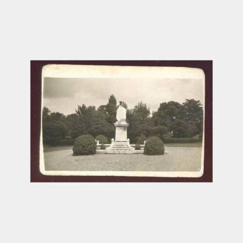 1954 Çorum Parkı Heykel Görünüş Fotoğraf