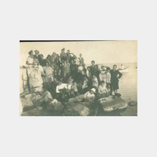 1930 Deniz Kıyısı Gezintisi Kadınlar Fotoğraf