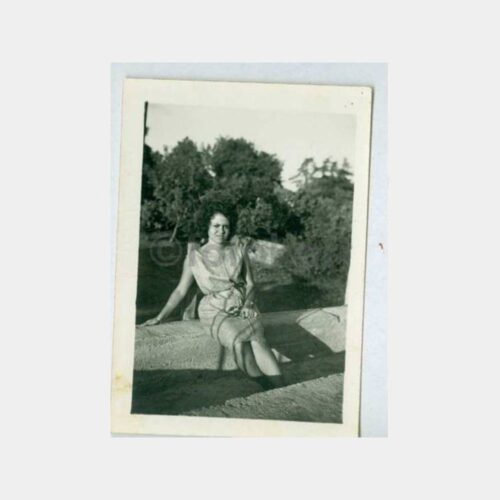 1948 Parkta Kadın Görünüş Fotoğraf