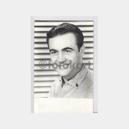 Bülent Oral - Türk Sanat Müzik Sanatçısı Fotoğraf