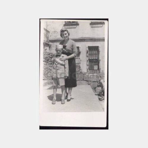 Tarihi Ev ve Sünnet Çocuğu Görünüş Fotoğraf