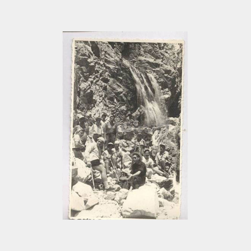 1952 Bursa Aras Şelalesi Görünüş Fotoğraf