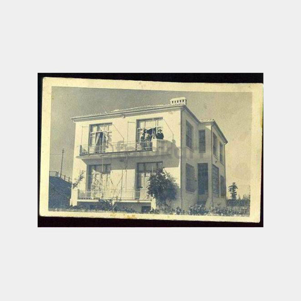1935 İstanbul -Postadan Geçmiş- Bahçeli Ev Fotoğrafı