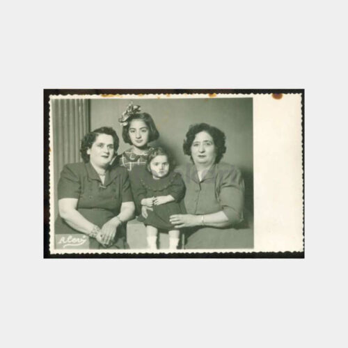 1952 Foto Alev - Aile Hatırası Stüdyo Fotoğraf