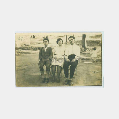 1930 Çay Bahçesinde Aile Görünüş Fotoğraf