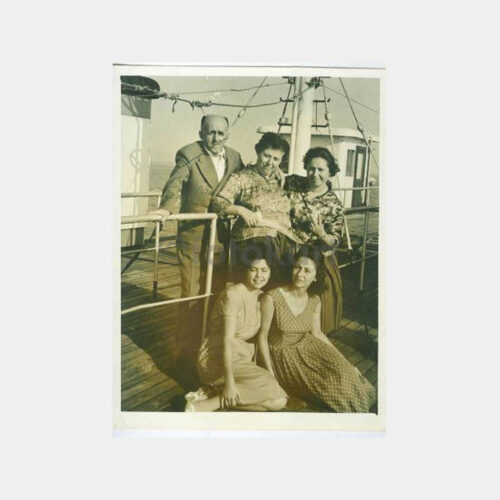 1962 Araba Vapuru Güvertesinde Aile Fotoğraf