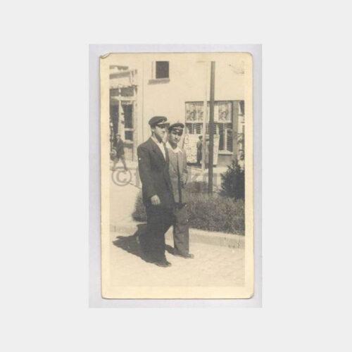 Anadolu Caddede Öğrenci Görünüş Fotoğraf