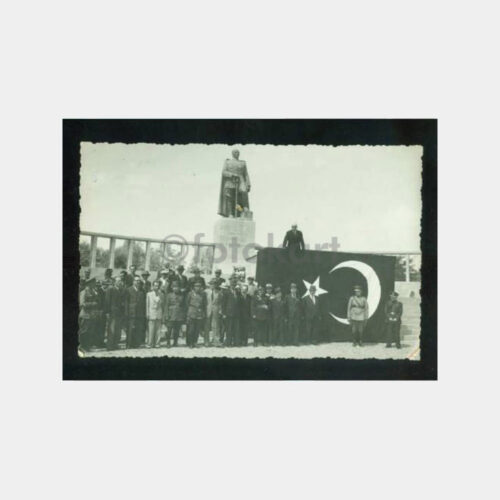 1940 Atatürk Heykeli Görünüş Fotoğraf