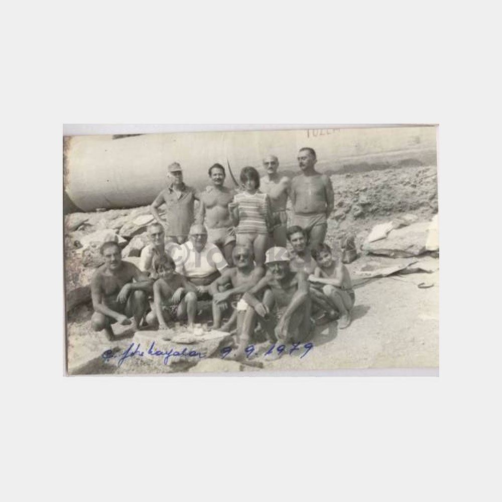 1979 Mudanya Çiftekayalar Plaj Grup Fotoğraf
