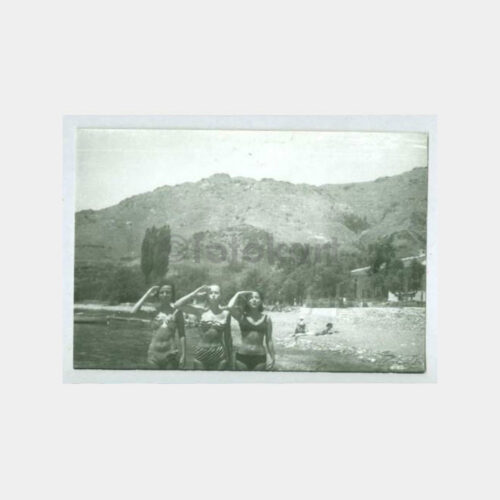 1945 Plaj ve Kızlar Görünüş Fotoğraf