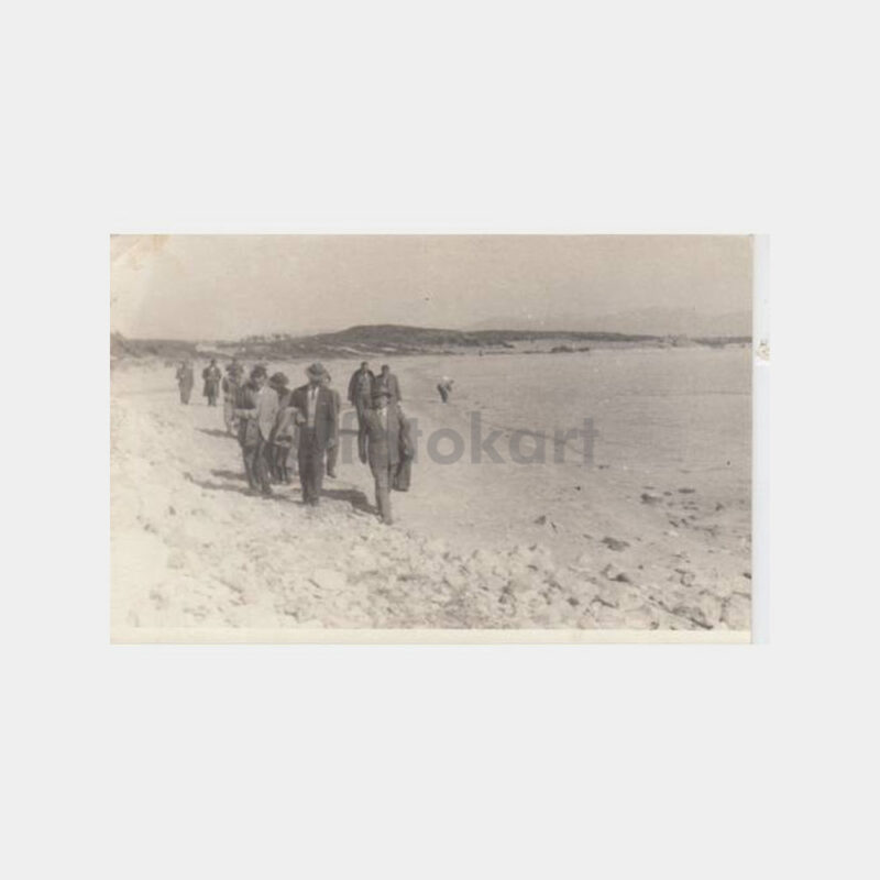 1970 Didim - Arsa Arayan Grup 3 Adet Fotoğraf - Görsel 3