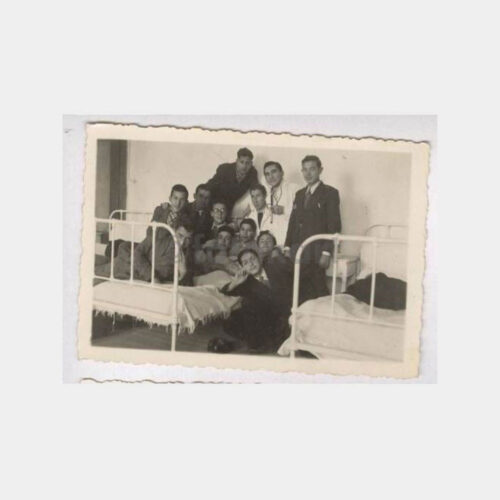 1950 Hastane - Hasta Ziyareti Konulu Fotoğraf