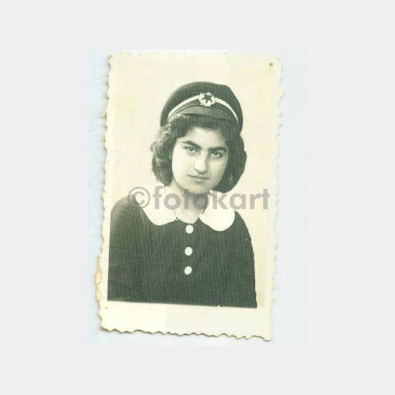 İzmir -Foto Hamza Rüstem- Kız Öğrenci Fotoğraf