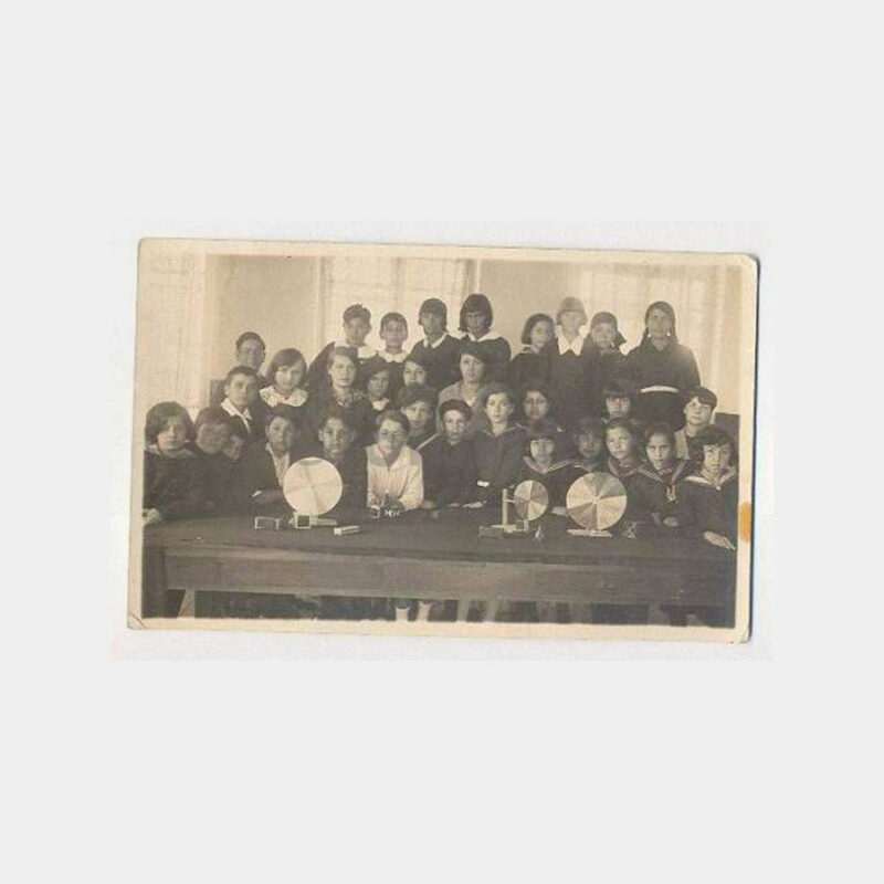 1931 Öğrenciler Fizik Dersinde Fotoğraf