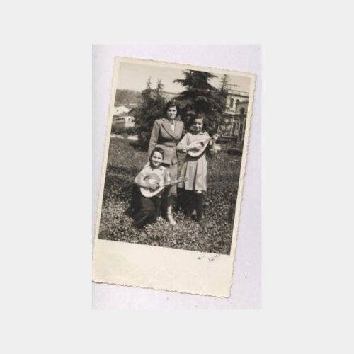 Mandolin Çalan Çocuklar Görünüş Fotoğraf