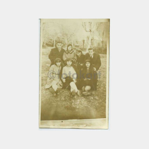 1931 Altunizade Millet Bahçesi Aile Fotoğraf