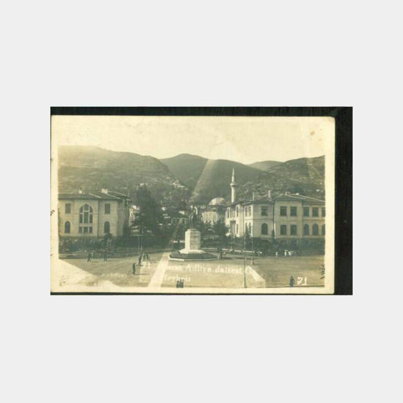 1936 Bursa Hükümet Meydanı Görünüş Kartpostal