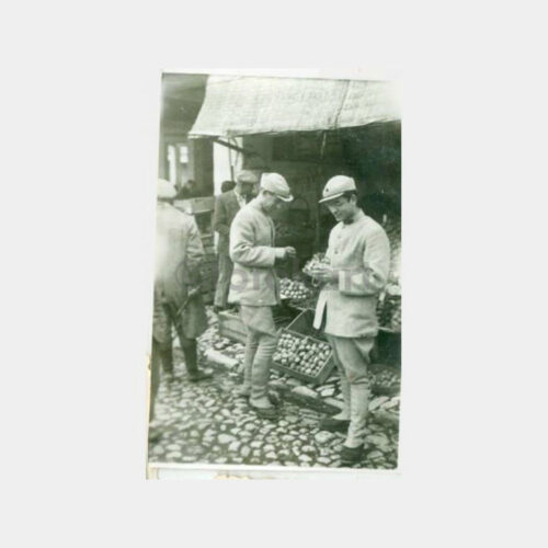 1944 Akhisar Azınlık Askeri Konulu Fotoğraf