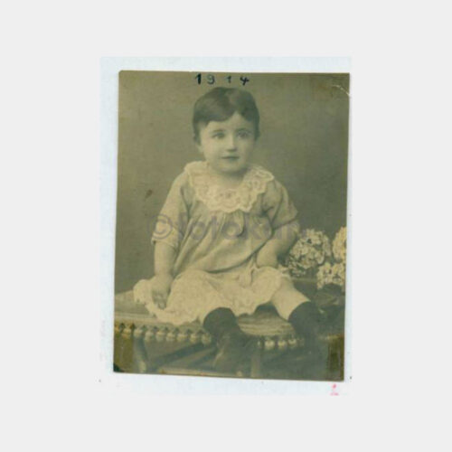 1914 Kız Çocuk Giyim Konulu Fotoğraf