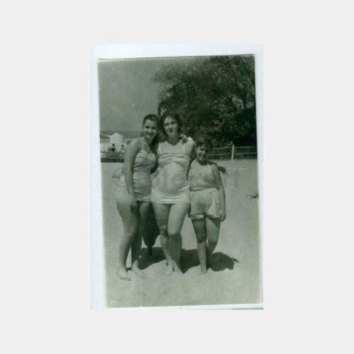 1950 Plaj ve Kadınlar Konulu Fotoğraf