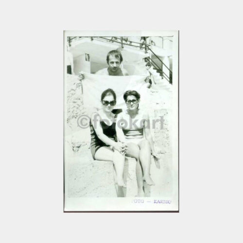 1973 Plajda Kadınlar Görünüş Fotoğraf