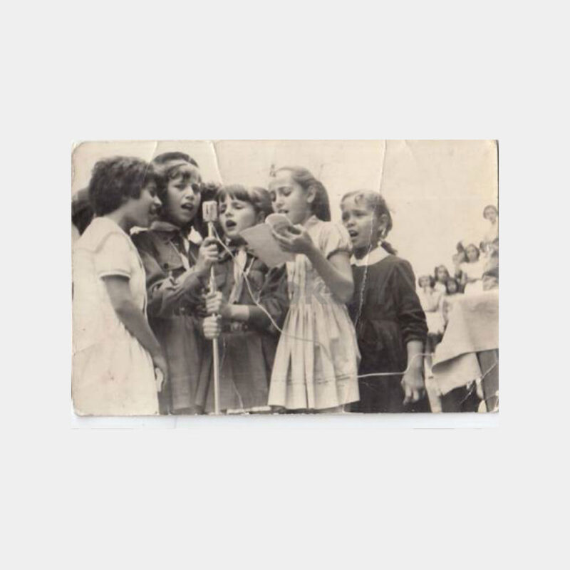 23 Nisan Kız Öğrenciler Konulu Fotoğraf
