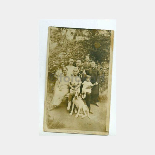 1920 Türk Ailesi Evin Bahçesinde Fotoğraf