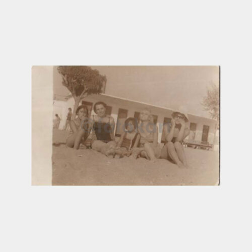 1966 Çanakkale Belediye Plajı Grup Konulu Fotoğraf