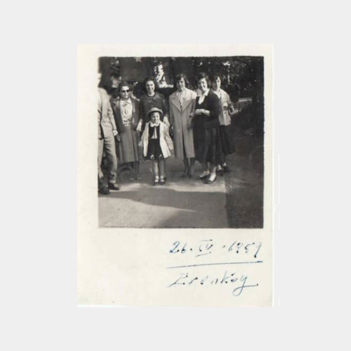 1951 Erenköy Kız Lisesi - Öğrenci Okul Bahçesi Fotoğraf