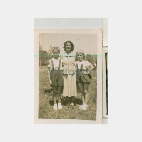 1950 19 Mayıs Spor Bayramı Kız Öğrenci Hoca Fotoğraf