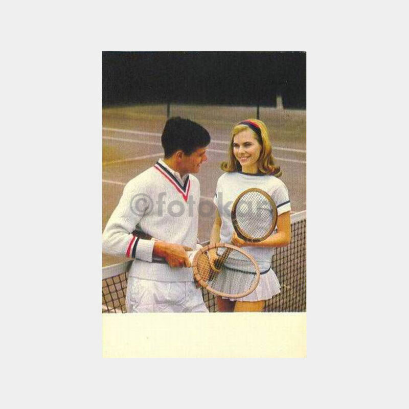 Tenis Oynayan Sporcu Çift Kartpostal