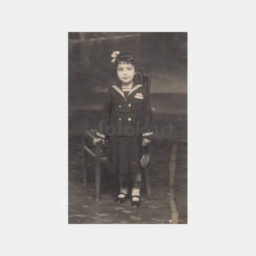 1940 Denizci Kız Çocuk Stüdyo Fotoğrafı