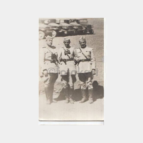 Subaylar Askeri Jeep Cemse Konulu Fotoğraf