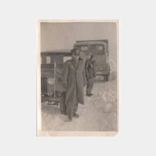 Askeri Jeep Oto Konulu Fotoğraf