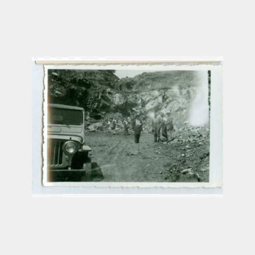 1940 Taş Ocağında Jeep Araç Fotoğraf