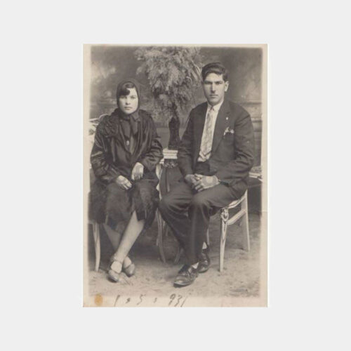 1931 Aile Konulu Stüdyo Fotoğraf