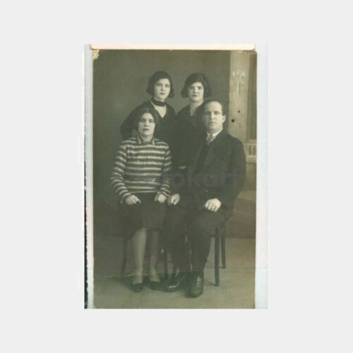 1930 Bohur Efendi Ailesi Stüdyo Fotoğraf