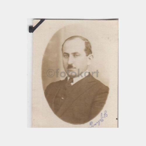 Ermenice İmzalı Bay Konulu Fotoğraf