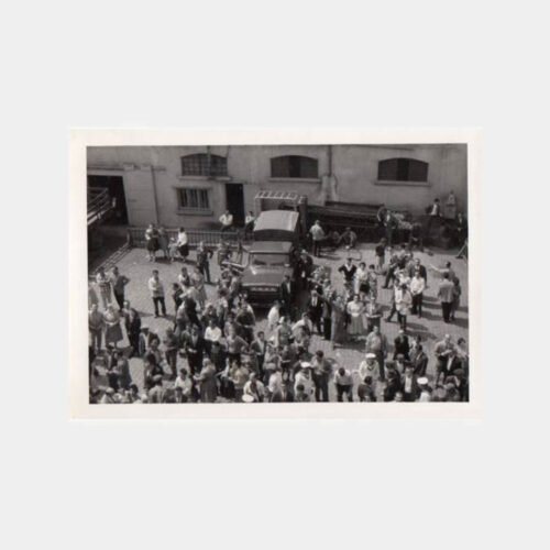 1950 İzmir Rıhtımı Gemi Karşılayanlar Fotoğraf