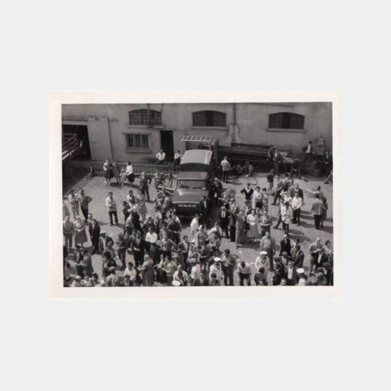 1950 İzmir Rıhtımı Gemi Karşılayanlar Fotoğraf