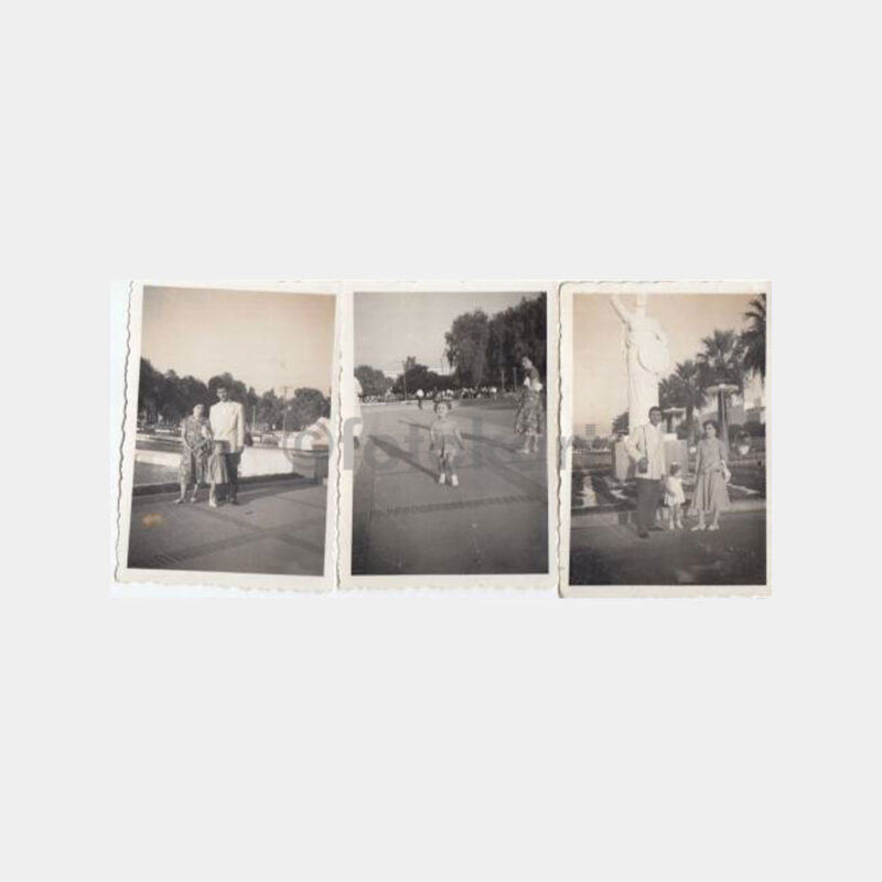 1950 İzmir Fuarında Aile Konulu 3 Adet Fotoğraf