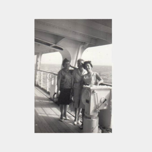 1967 İzmir Vapuru Güvertesine Yolcu Fotoğraf