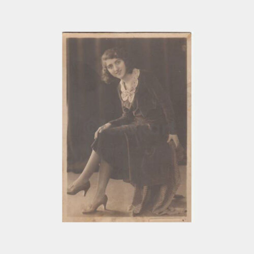 1930 Kadın Konulu Stüdyo Fotoğraf