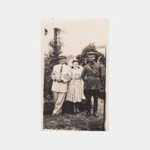 1933 Bay ve Subay Arasında Kadın Konulu Fotoğraf