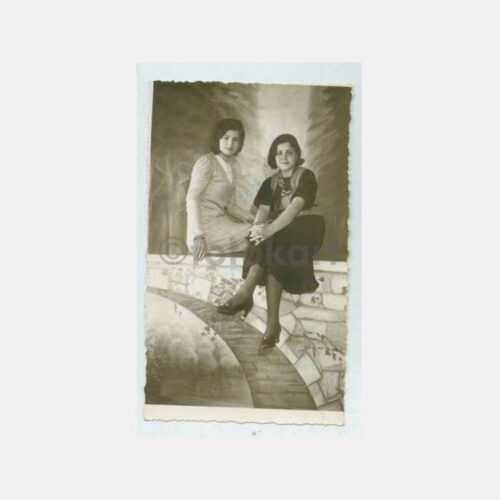 1934 Kadınlar -Arka Plan- Stüdyo Fotoğraf