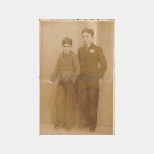 1930 Gençler Stüdyo Fotoğraf